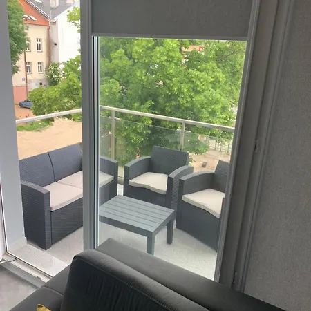 Nowoczesny Z Duzym Tarasem I Widokiem Na Jezioro Appartement